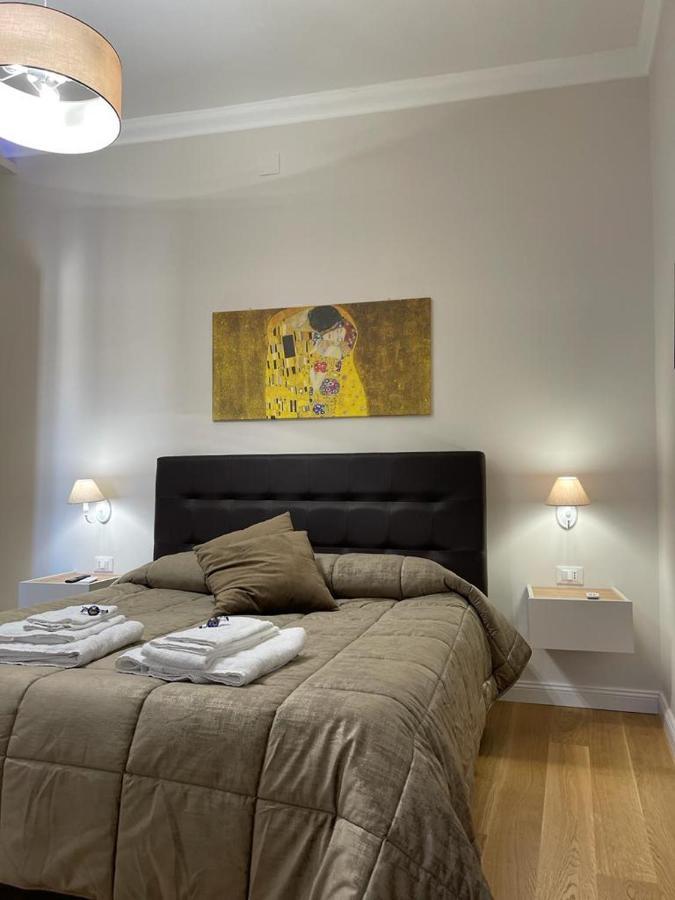 Luxury Apartament'S Celso Palermo Exterior photo